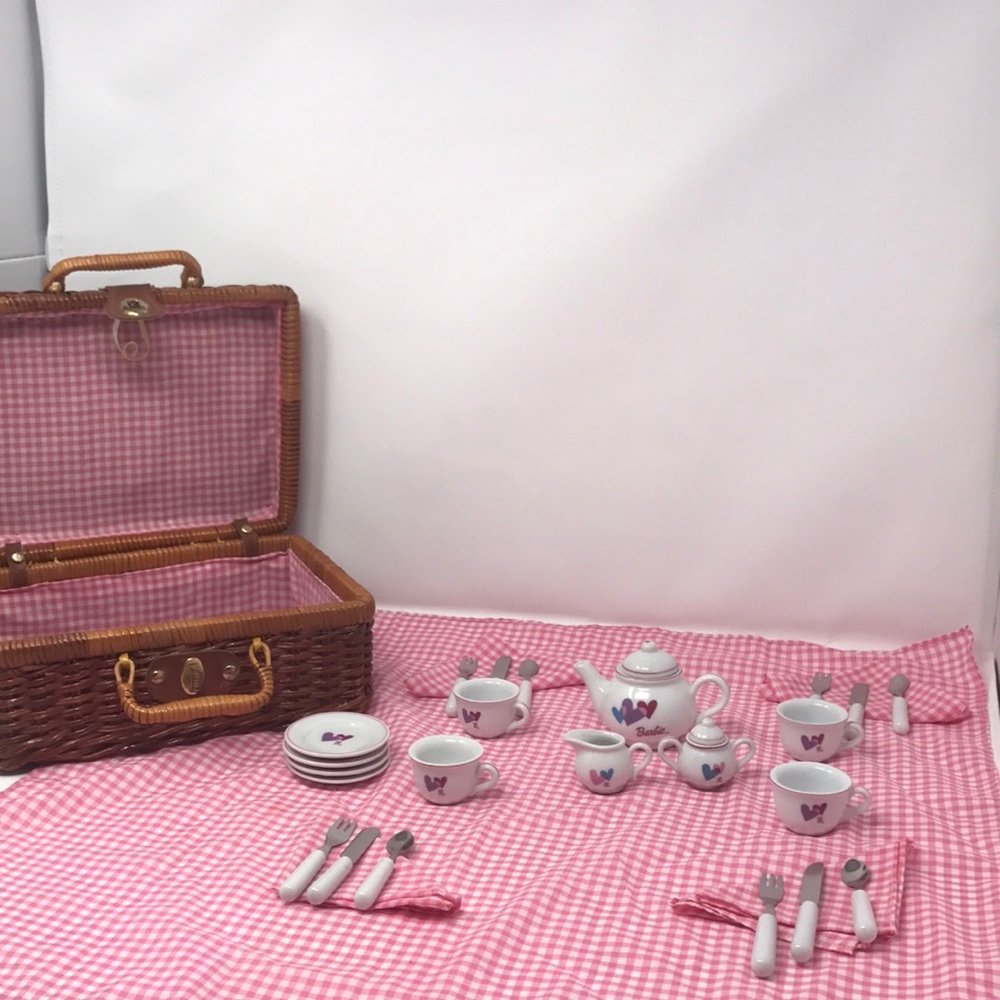 Barbie Tea Set